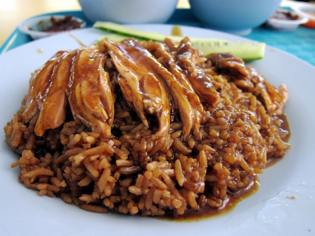 cơm vịt là một trong 30 món ăn ở singapore phải thử