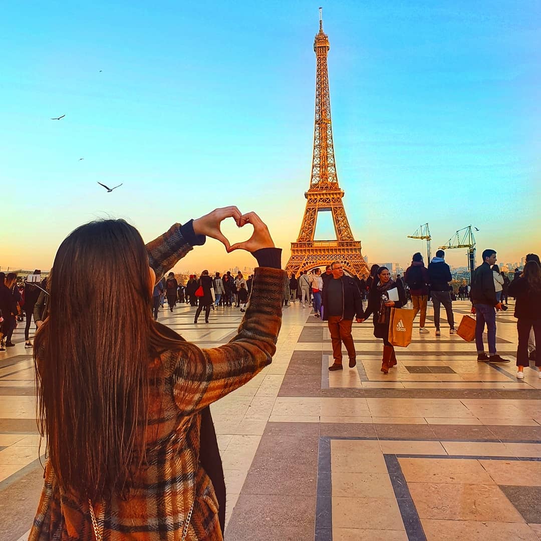 Thap Eiffel - Địa điểm chụp hình ở Châu Âu