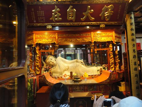 Chùa Ngọc Phật – Ngôi Chùa linh thiêng tại Thành Phố Thượng Hải – HVN TRAVEL Du Lịch Hà Nội Việt Nam – Dịch Vụ Với Nụ Cười