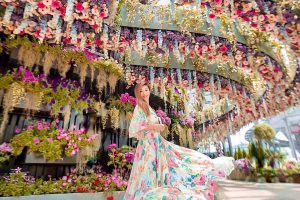 Open khu Floral Fantasy đẹp ảo diệu tại Gardens by the Bay  Singapore