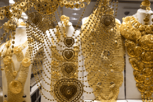 Lóa mắt trước chợ vàng lớn nhất ở Dubai của năm 2019