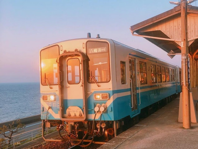 Shimonada: “Nhà ga cô độc” lẻ loi bên biển xanh ở Nhật Bản