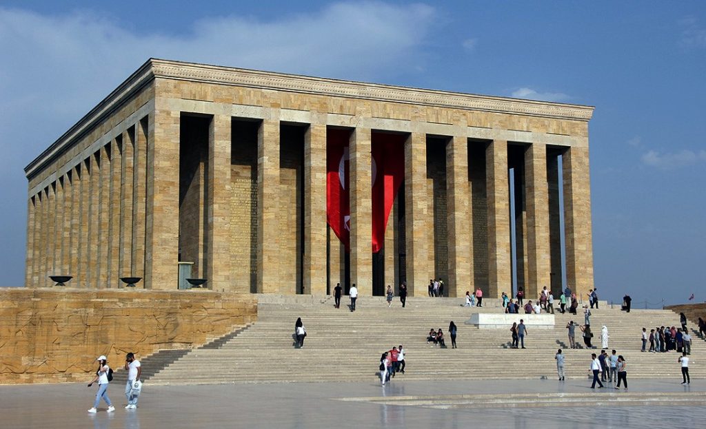 Ấn tượng với khu lăng mộ của Tổng thống Thổ Nhĩ Kỳ đầu tiên – Anitkabir