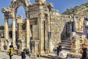 Đền thờ Hadrian – Temple of Hadrian – Selçuk – Thổ Nhĩ Kỳ